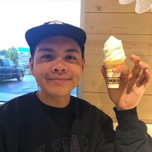 Meet your Posher, Justin rex